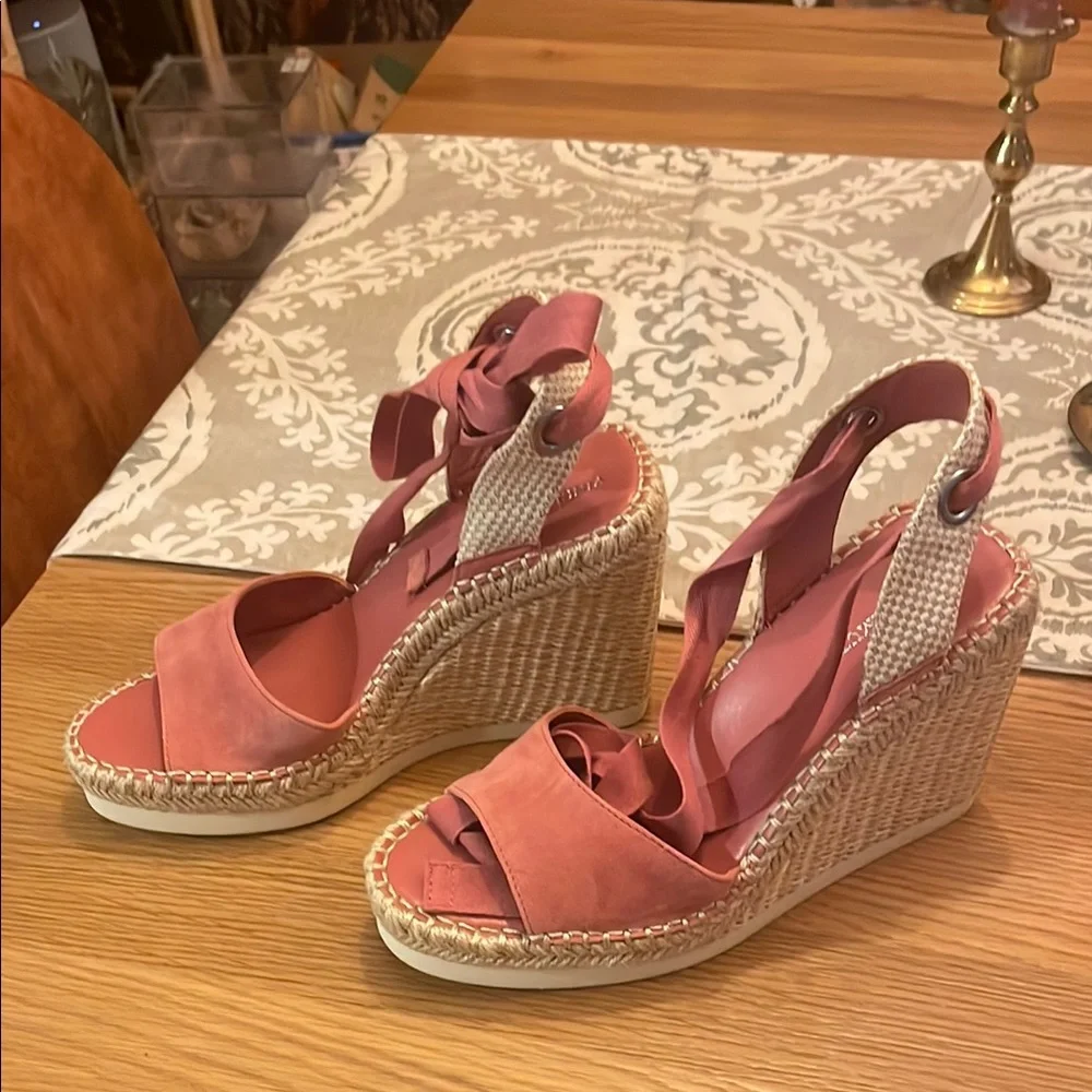 Vince Camuto elevate your